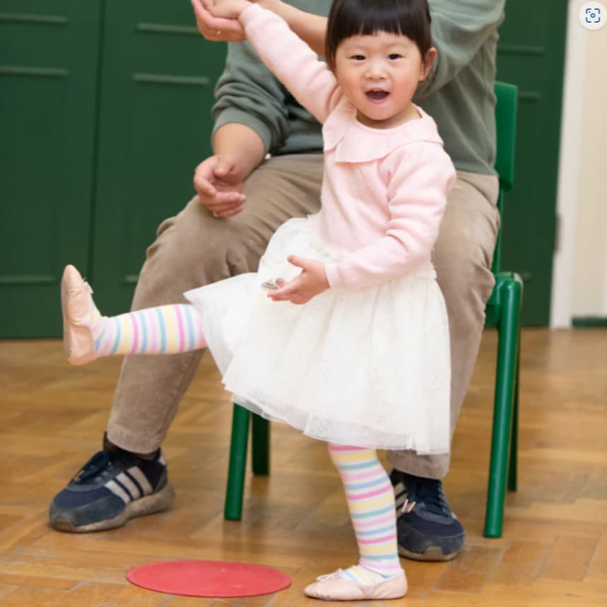 Beginner Ballet, Knightsbridge