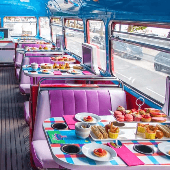 London: Peppa Pig Afternoon Tea Bus Tour